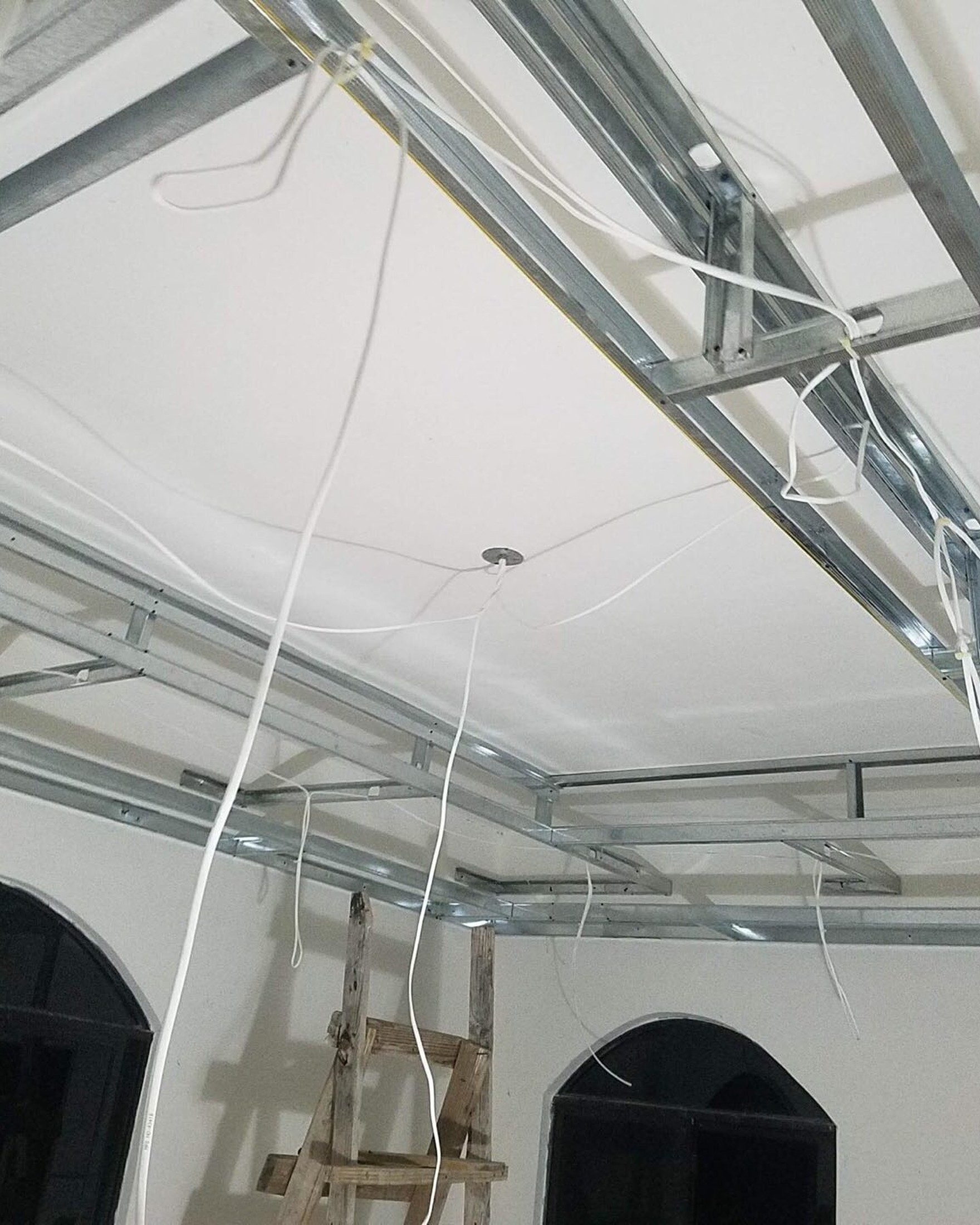 Ceiling grid & wiring
